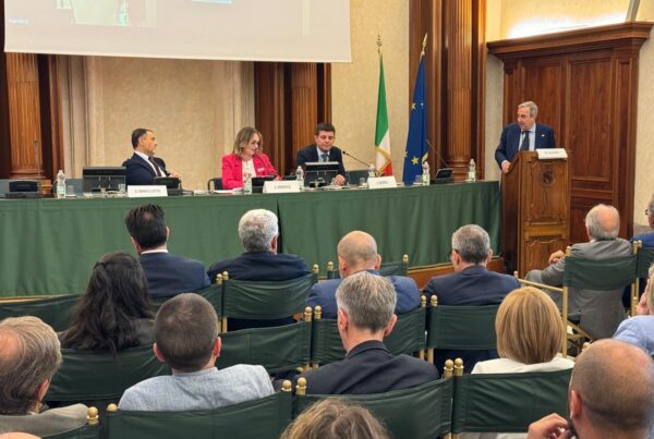 La Medicina Interna in difesa del ruolo universalistico del Servizio Sanitario Nazionale